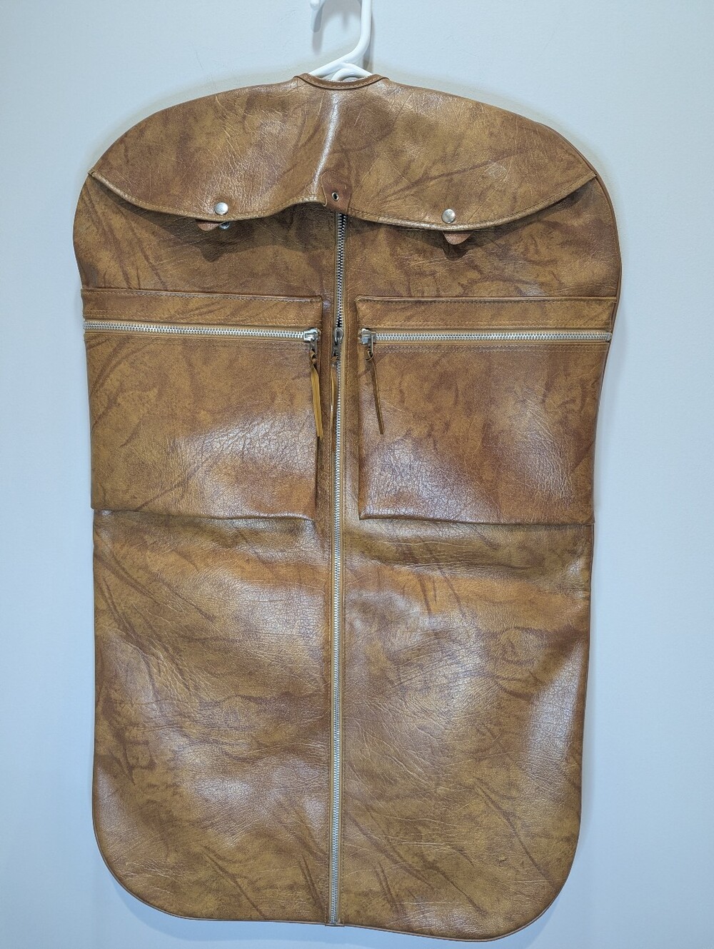 American Luggage Tourister Garment Hanging Suit Bag Carry-on Travel Faux Leather
